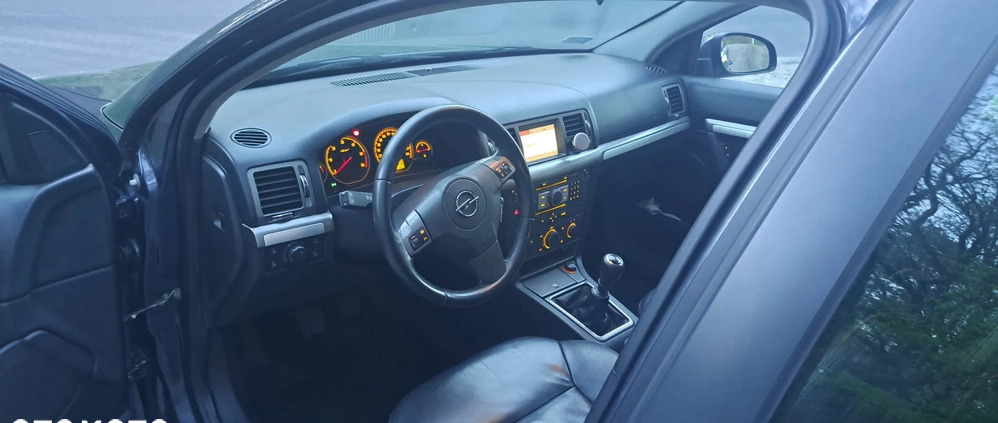 Opel Vectra cena 11900 przebieg: 233400, rok produkcji 2009 z Szczecin małe 121